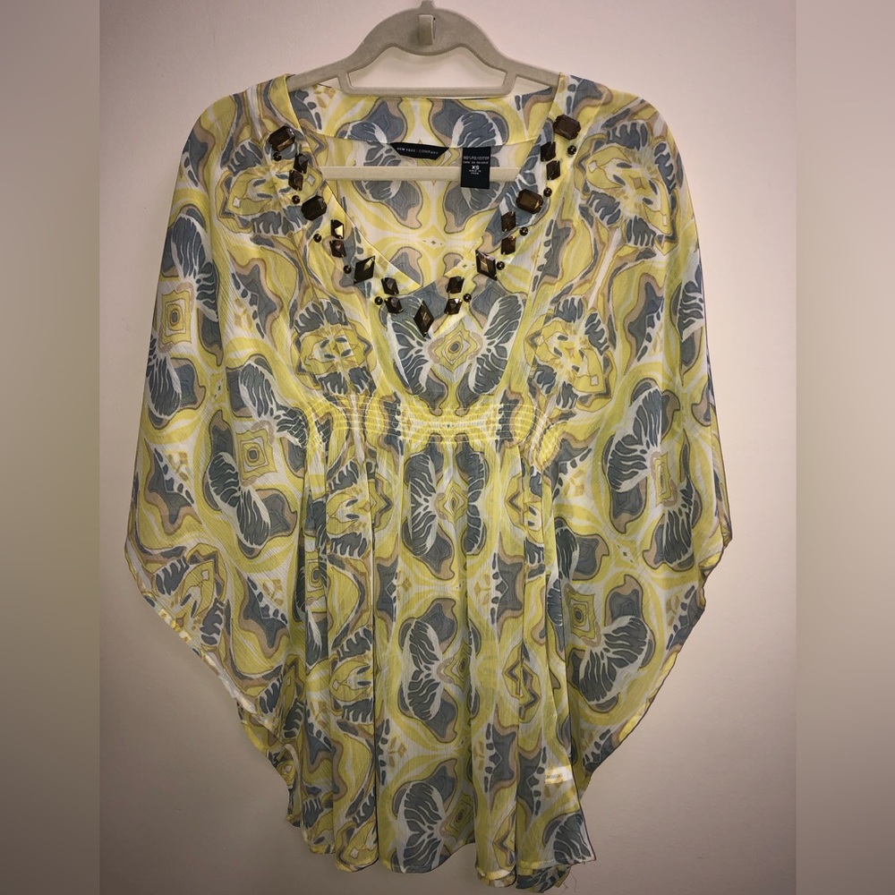 XS flowy top